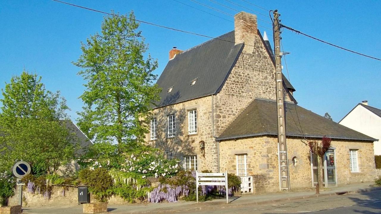 Bed and Breakfast Manoir de la Grand'Cour à Soulgé-sur-ouette Extérieur photo